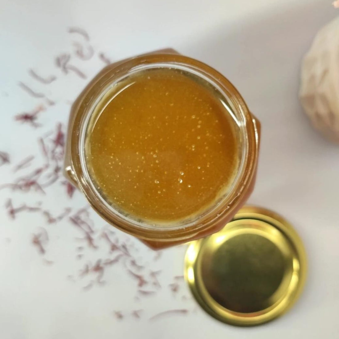 Almeer Organic 100% Pure & Raw Honey – From Hives to Home